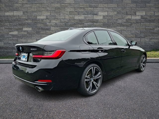 Used 2023 BMW 330i xDrive Sedan w/ Convenience Package AWD/4WD image 6