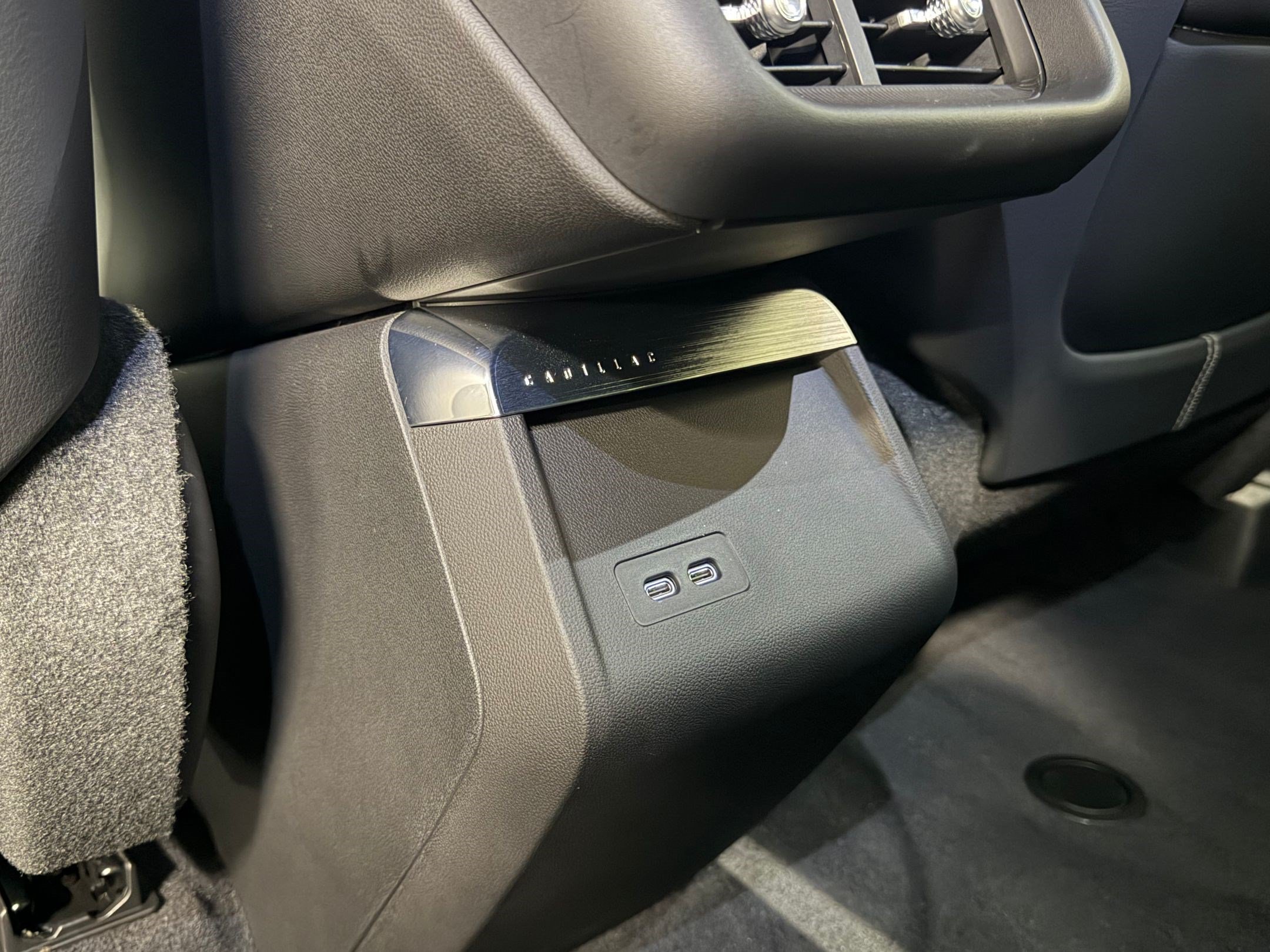 Certified 2024 Cadillac Lyriq Tech w/ Driver Assist Package AWD/4WD image 42