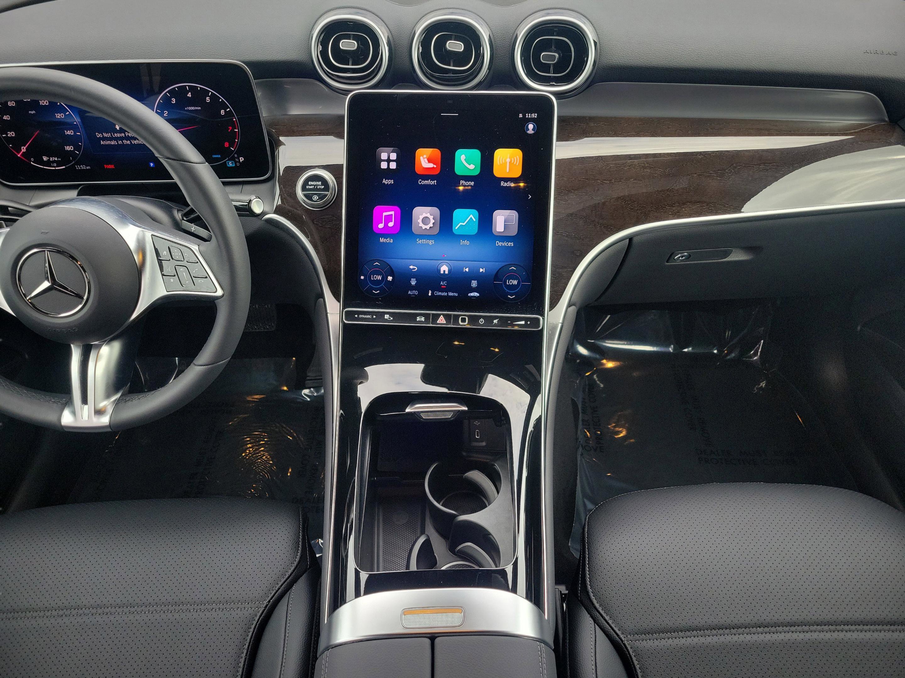 Certified 2025 Mercedes-Benz GLC 300 image 18