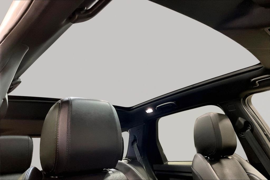 Certified 2024 Land Rover Discovery Sport Dynamic SE AWD/4WD image 27