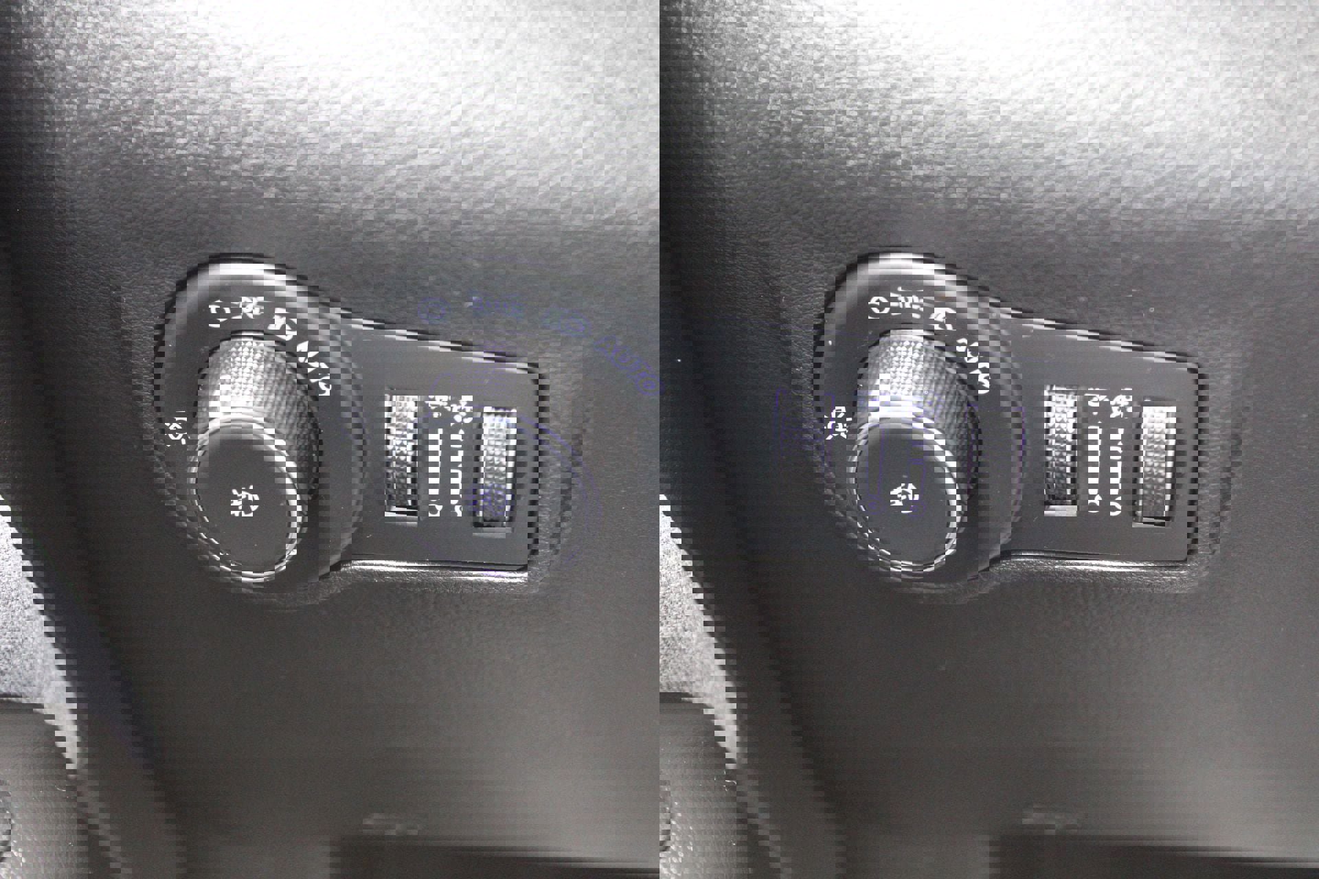 Used 2023 Jeep Compass Latitude image 23