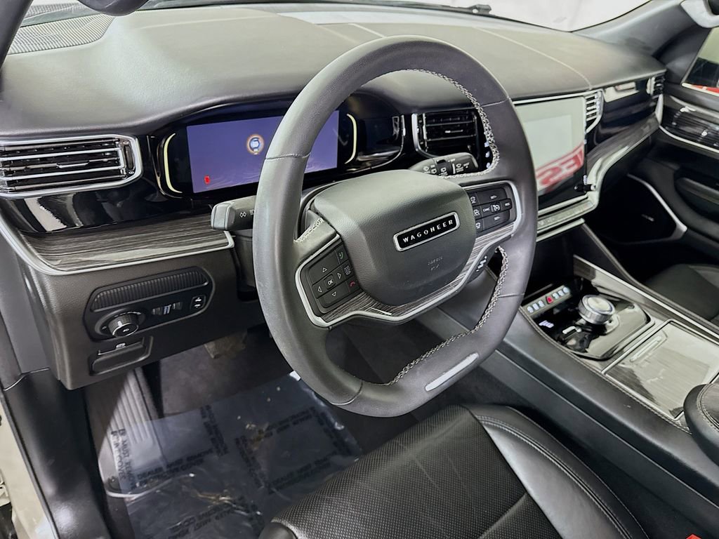 Used 2022 Jeep Wagoneer Series II image 19