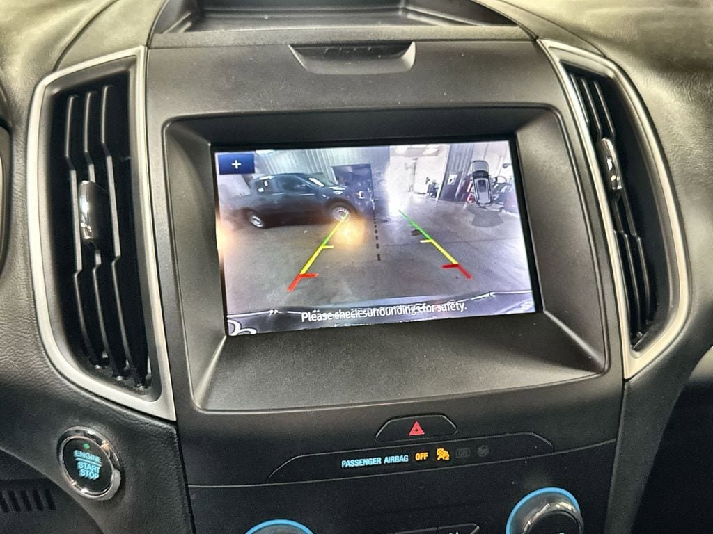 Used 2020 Ford Edge SEL image 20