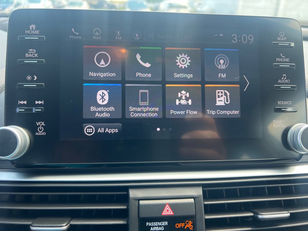 Used 2018 Honda Accord Touring image 31