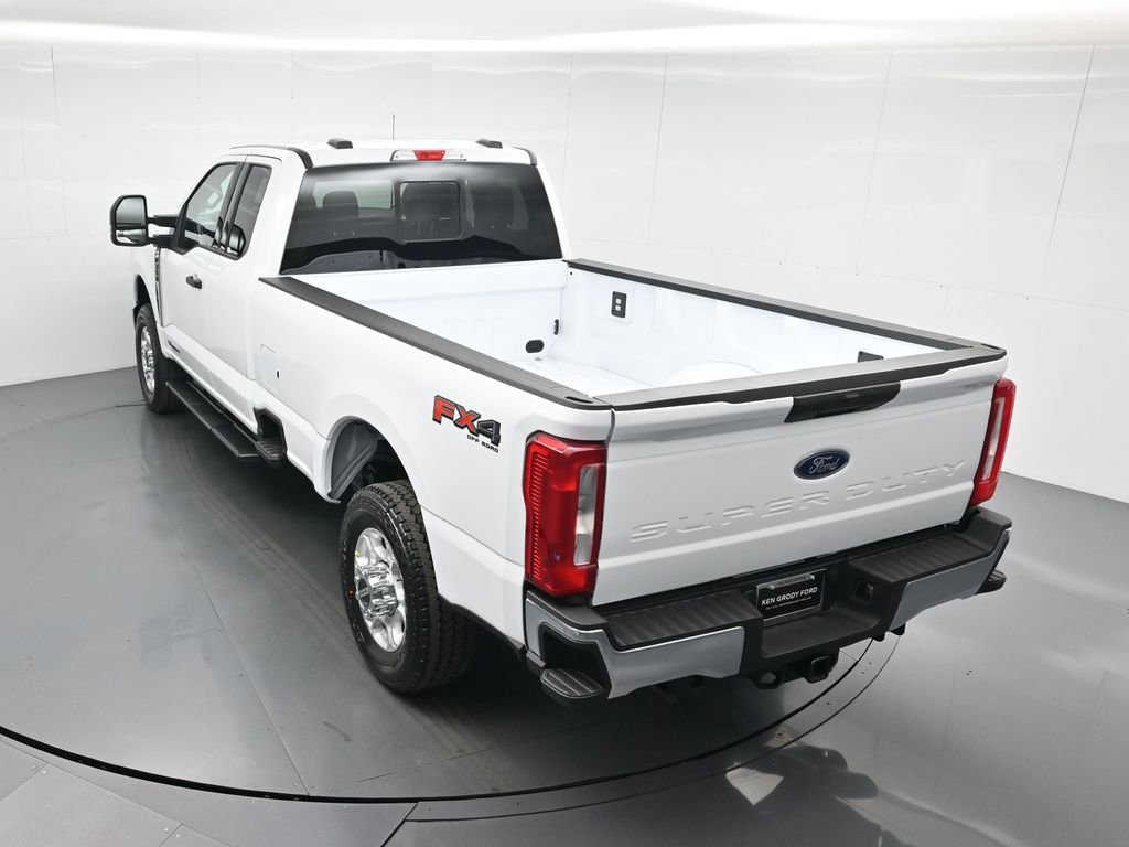New 2026 Ford F350 XLT w/ FX4 Off-Road Package image 38
