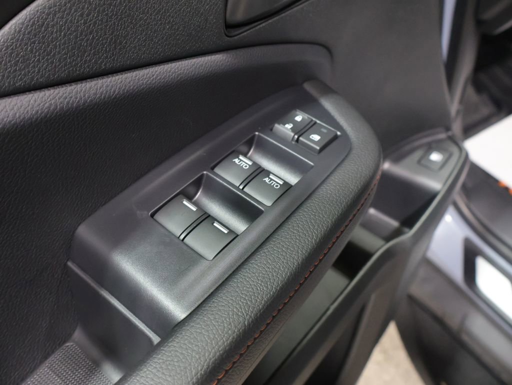Used 2025 Honda Ridgeline TrailSport image 14