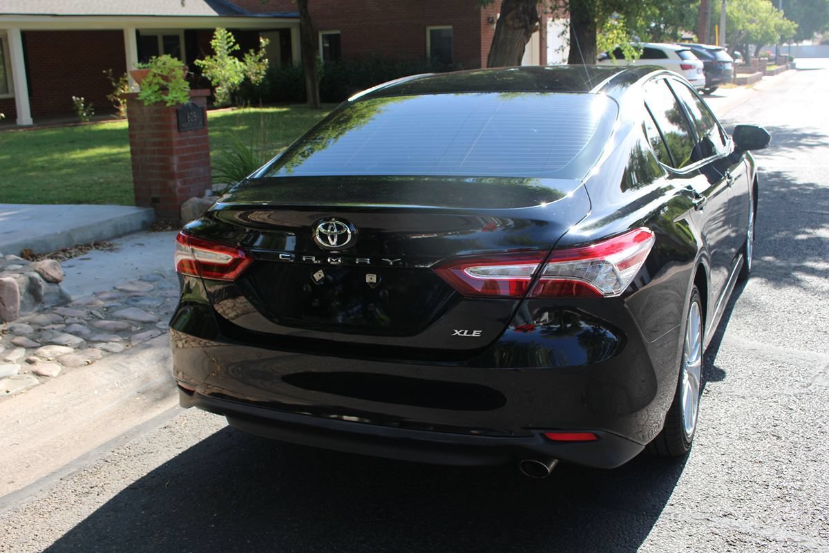 Used 2018 Toyota Camry XLE FWD image 47