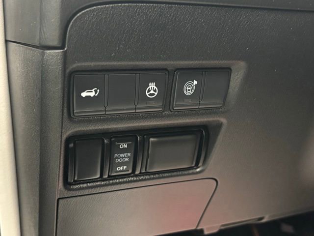 Used 2018 INFINITI QX80 4WD w/ Deluxe Technology Package image 17