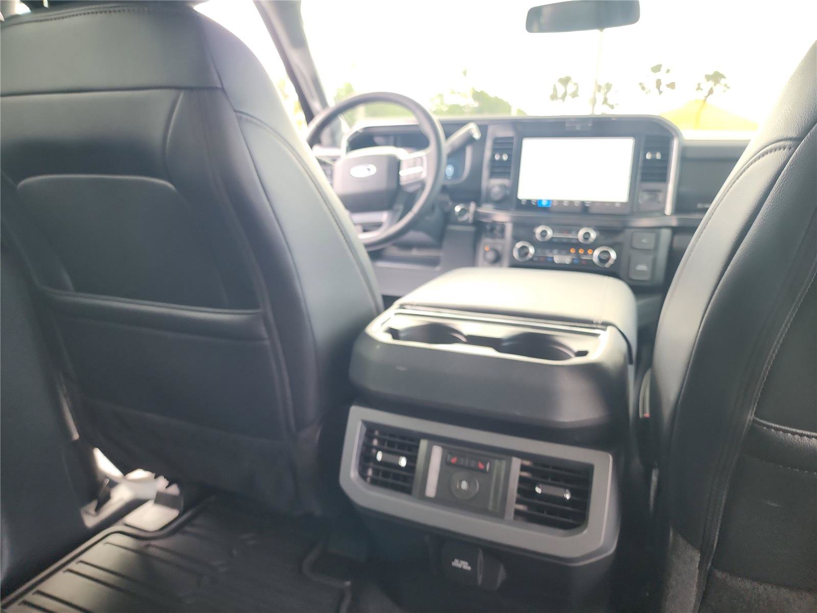 Used 2025 Ford F250 Lariat w/ Lariat Ultimate Package AWD/4WD image 23
