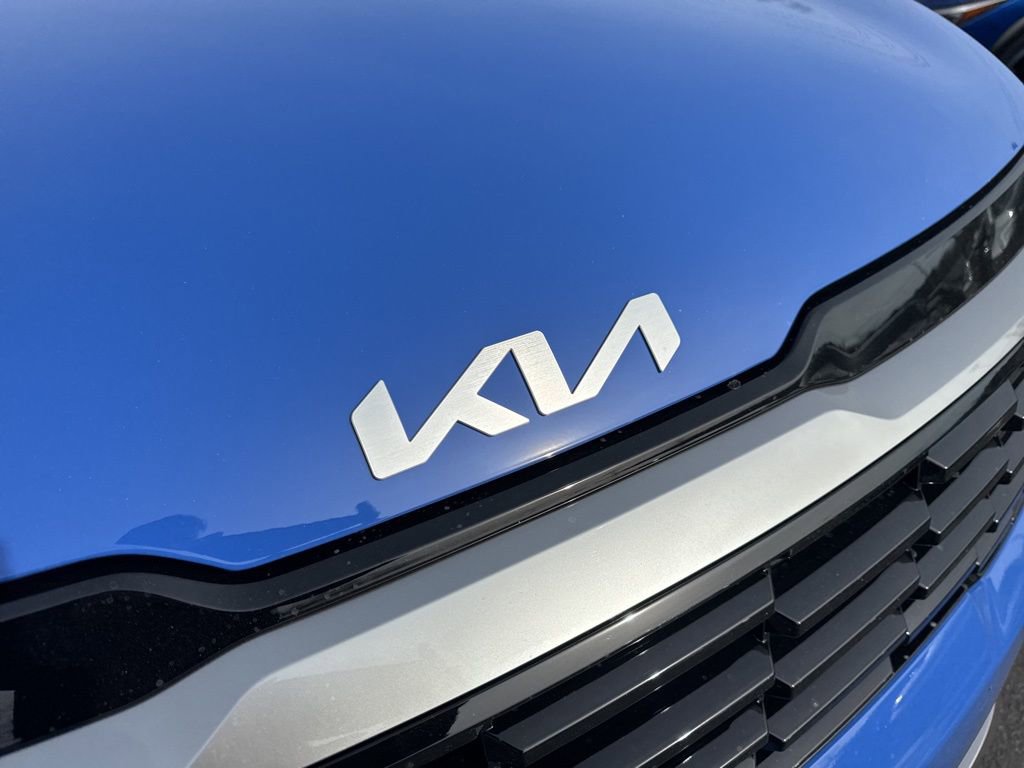 New 2026 Kia Sportage EX image 3