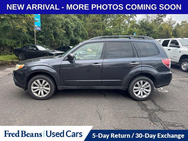 Used 2011 Subaru Forester 2.5X Premium w/ All-Weather Pkg AWD/4WD image 4