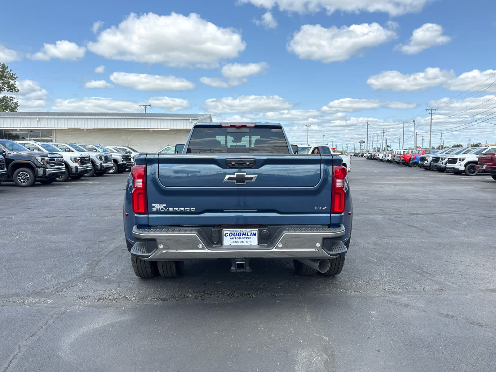 New 2026 Chevrolet Silverado 3500 LTZ w/ LTZ Plus Package AWD/4WD image 4