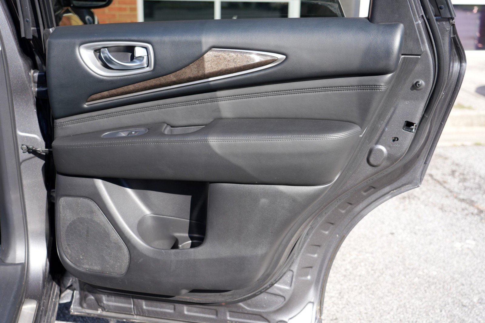 Used 2015 INFINITI QX60 FWD w/ Premium Plus Package image 48