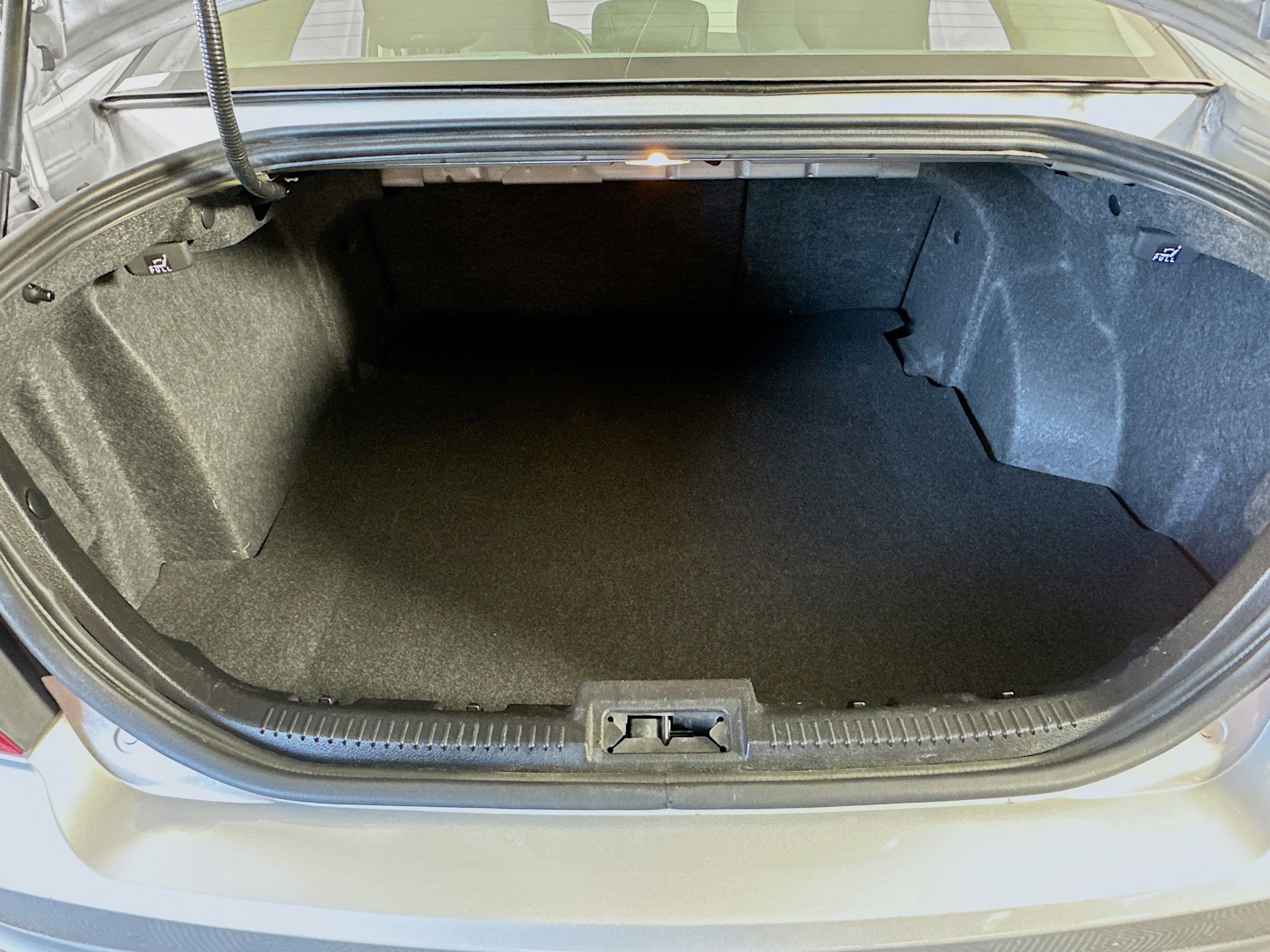 Used 2011 Ford Fusion SE w/ 202A Rapid Spec Order Code FWD image 26