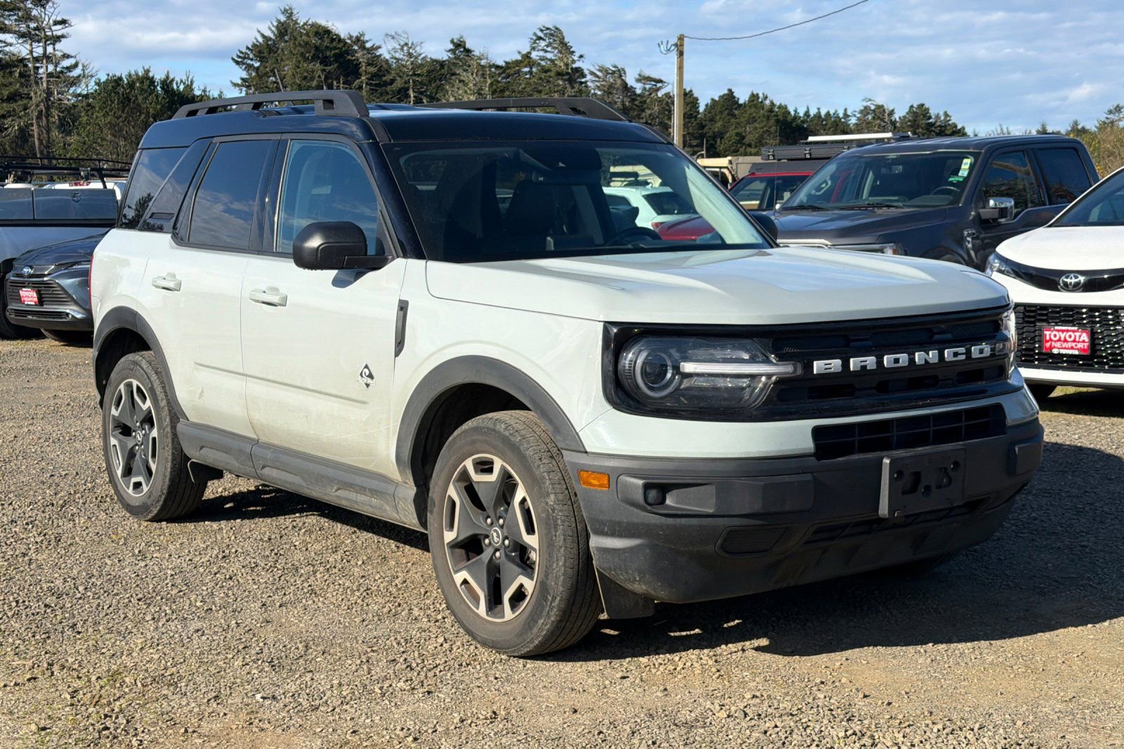 Used 2023 Ford Bronco Sport Outer Banks image 2
