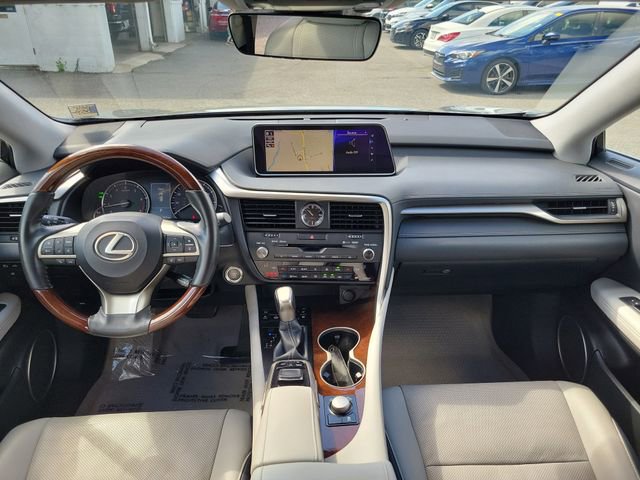 Used 2019 Lexus RX 350 FWD w/ Navigation Package image 27