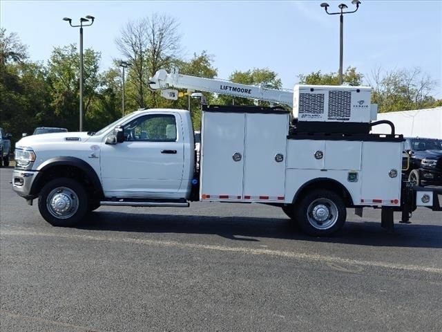 Used 2024 RAM 5500 Tradesman AWD/4WD image 22