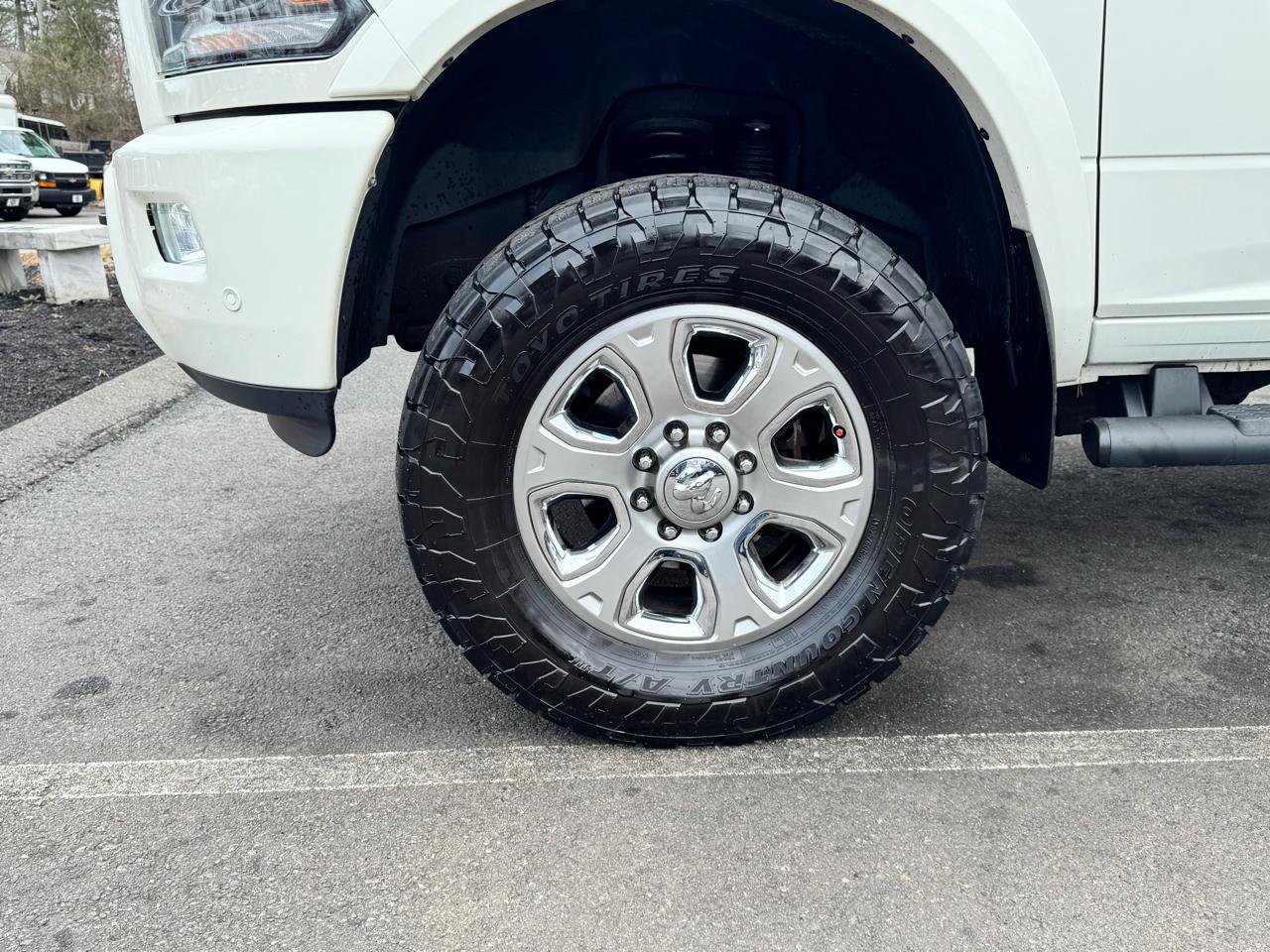 Used 2018 RAM 2500 Laramie w/ Sport Appearance Group image 12