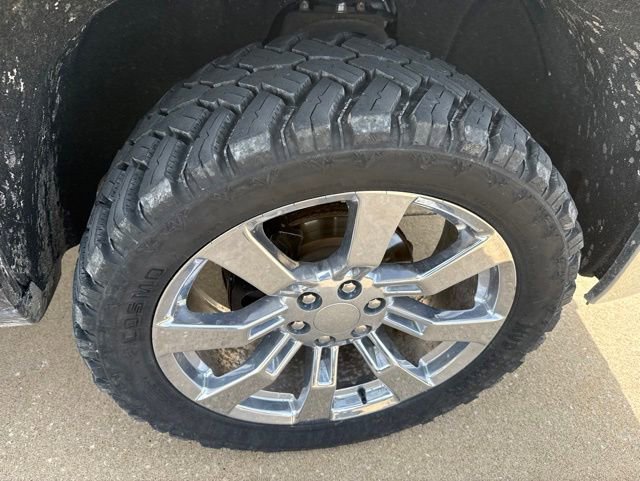 Used 2015 Chevrolet Silverado 1500 LTZ w/ LTZ Plus Package AWD/4WD image 24