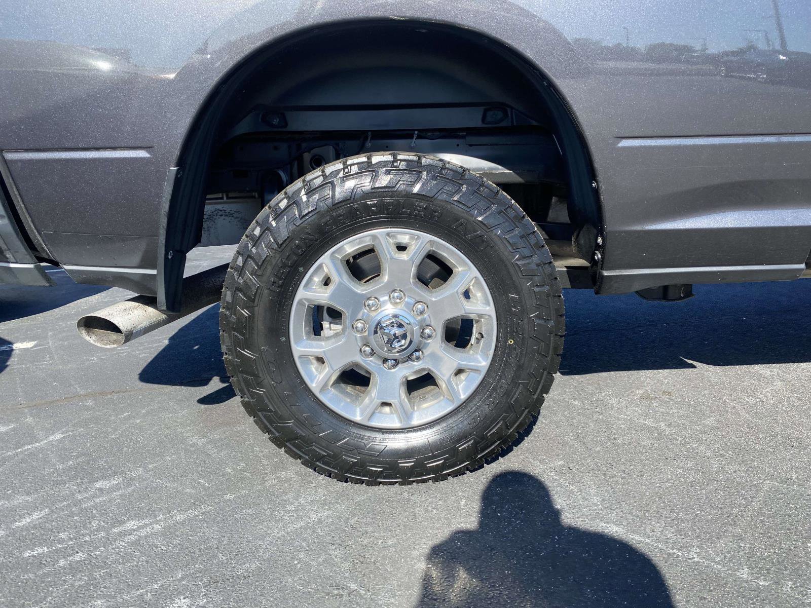 Used 2024 RAM 2500 Laramie w/ Safety Group image 9