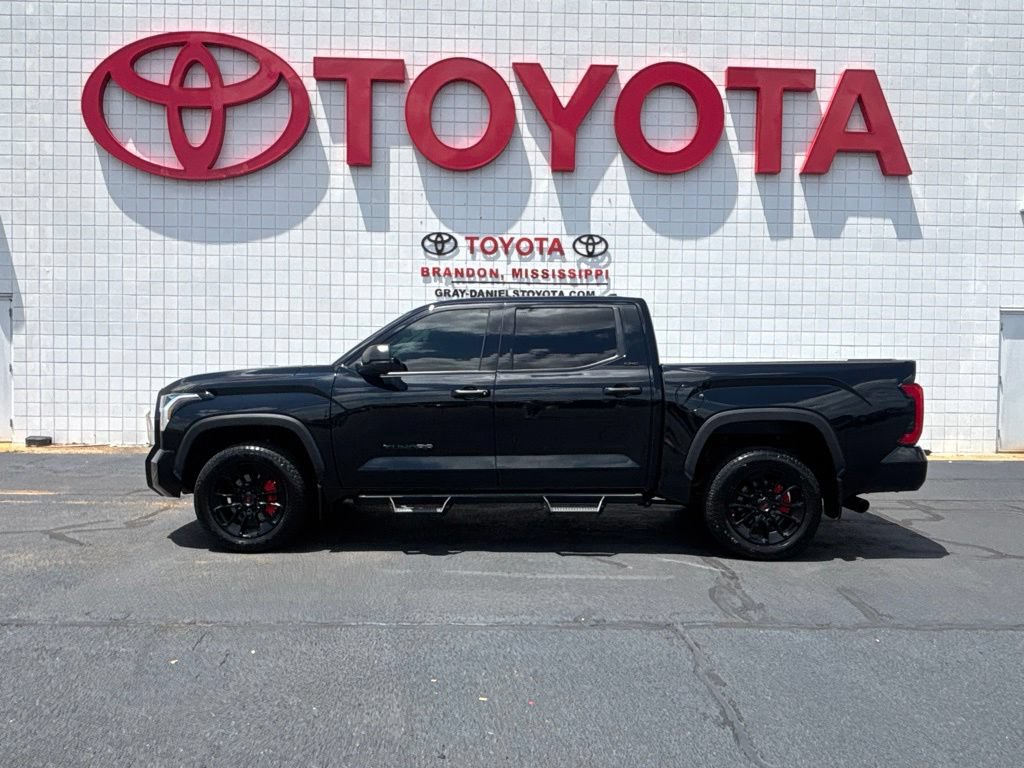 Used 2024 Toyota Tundra SR5 AWD/4WD image 5