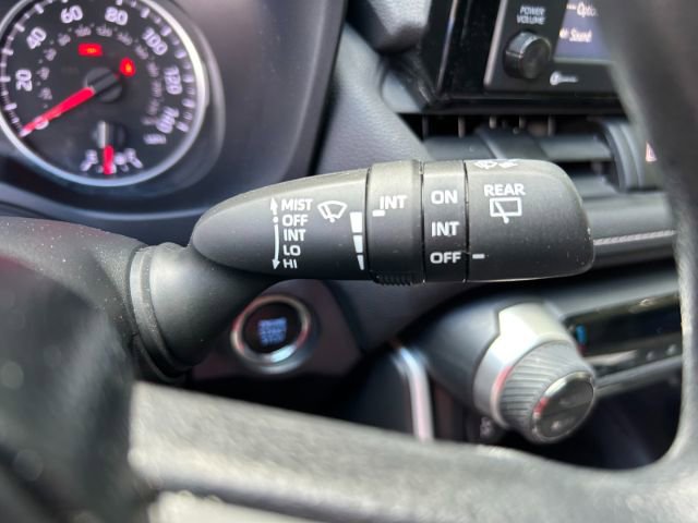 Used 2020 Toyota RAV4 XLE image 20