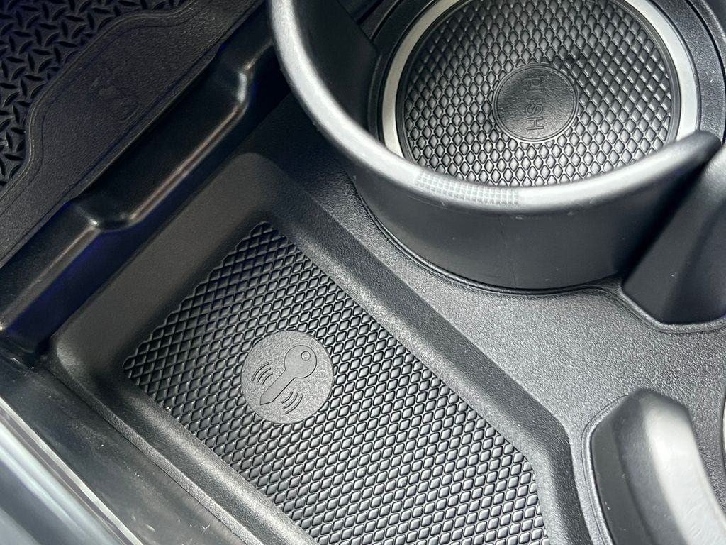 New 2026 Mercedes-Benz GLC 300 4MATIC image 35