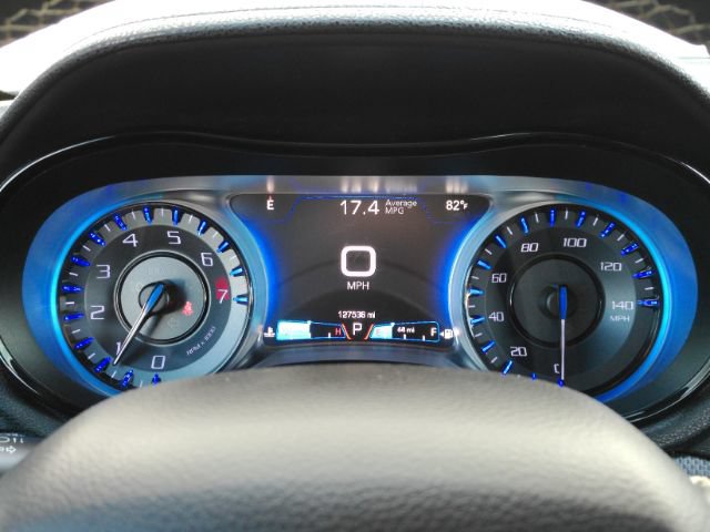 Used 2015 Chrysler 300 S AWD/4WD image 34