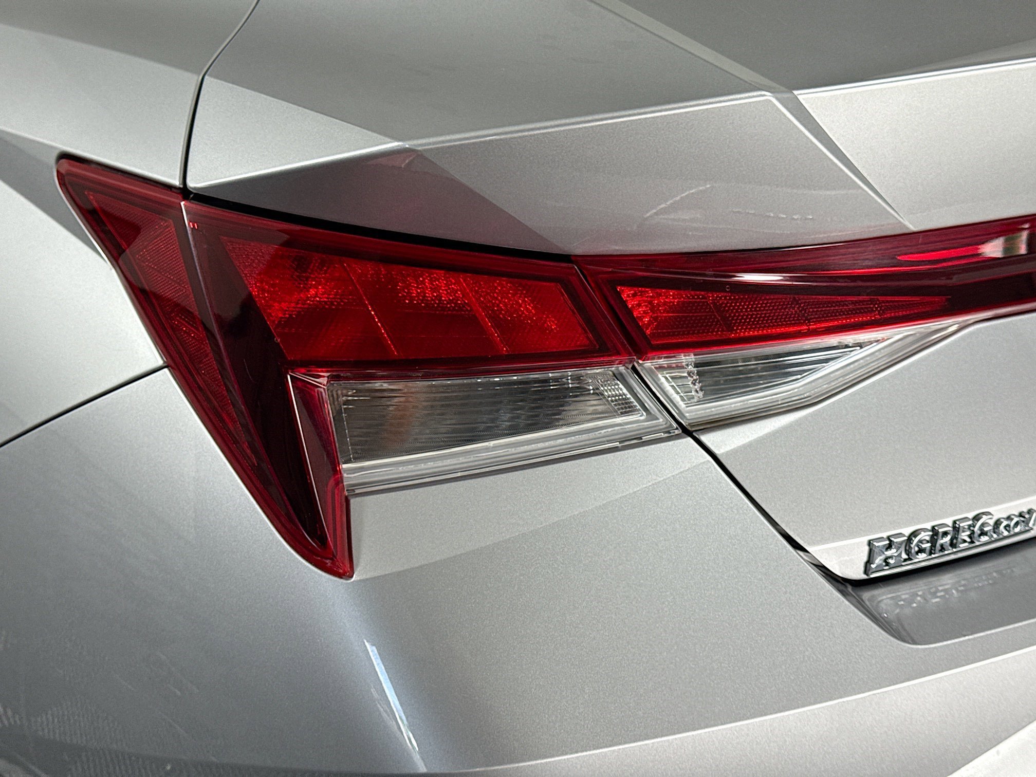 Used 2021 Hyundai Elantra SEL image 36