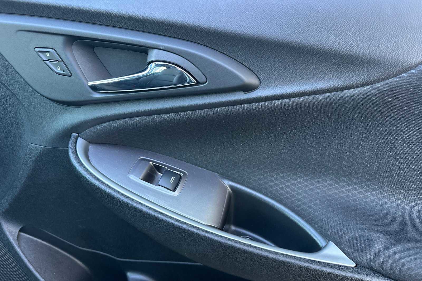 Certified 2023 Chevrolet Malibu LT image 21