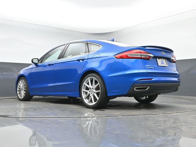 Used 2019 Ford Fusion Titanium FWD image 16