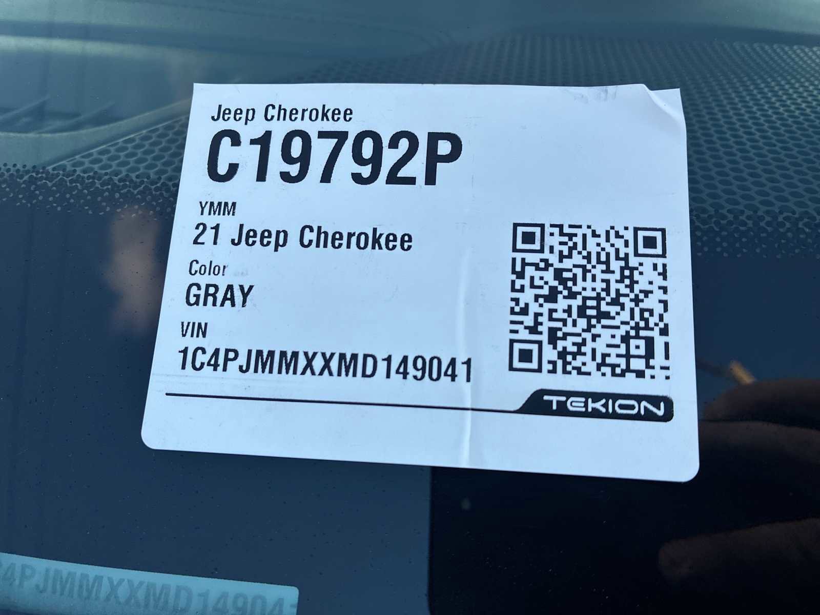 Used 2021 Jeep Cherokee Latitude Lux w/ Sun & Sound Group image 34