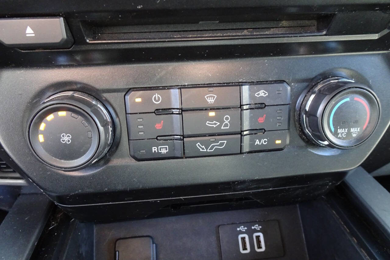 Used 2016 Ford F150 XLT w/ Equipment Group 302A Luxury AWD/4WD image 28