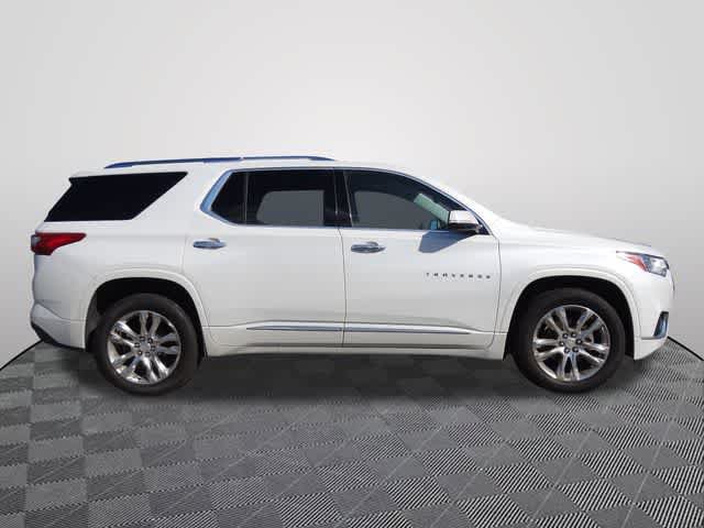 Used 2019 Chevrolet Traverse High Country w/ LPO, Cargo Package AWD/4WD image 4