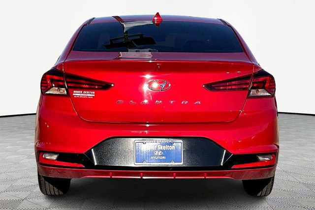 Used 2020 Hyundai Elantra SEL image 4
