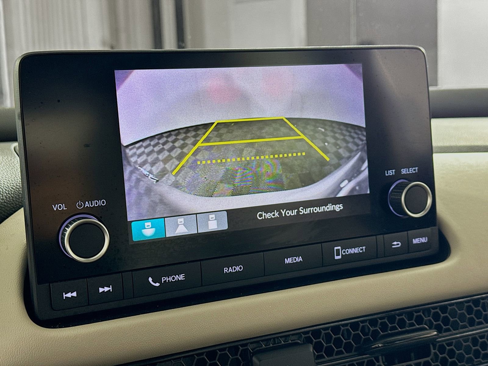 Used 2023 Honda HR-V LX image 11