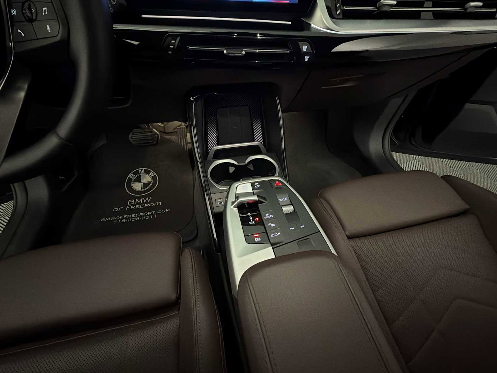 Certified 2024 BMW X1 xDrive28i w/ Premium Package image 17