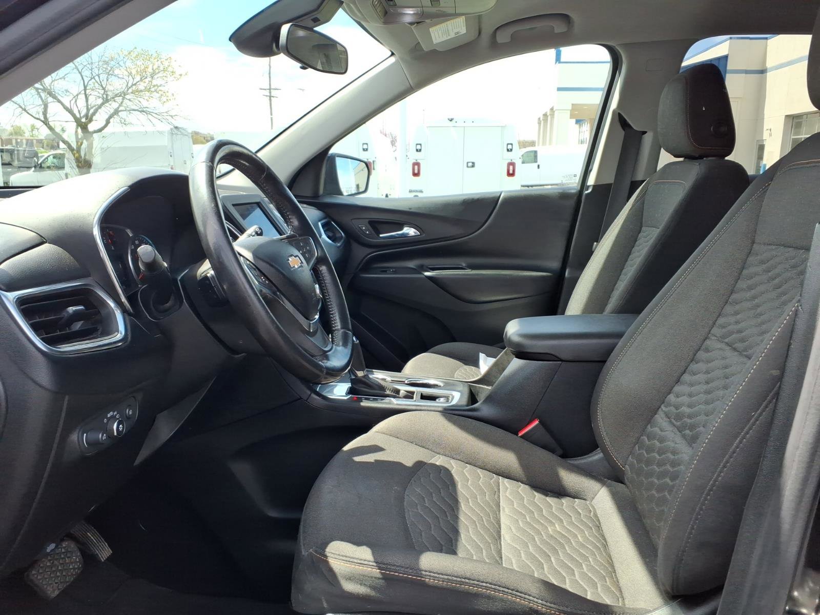Used 2020 Chevrolet Equinox LT image 24