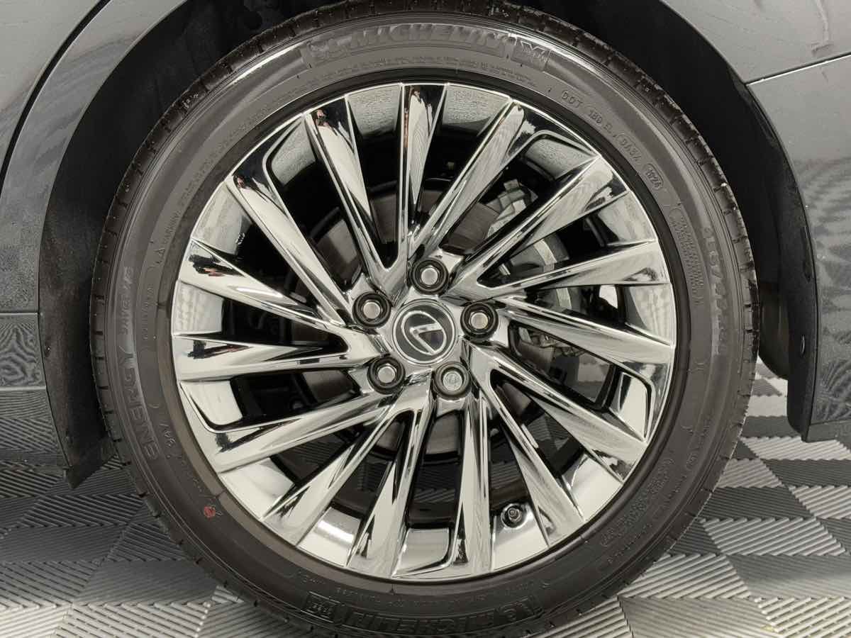 Used 2025 Lexus ES 350 Ultra Luxury image 34