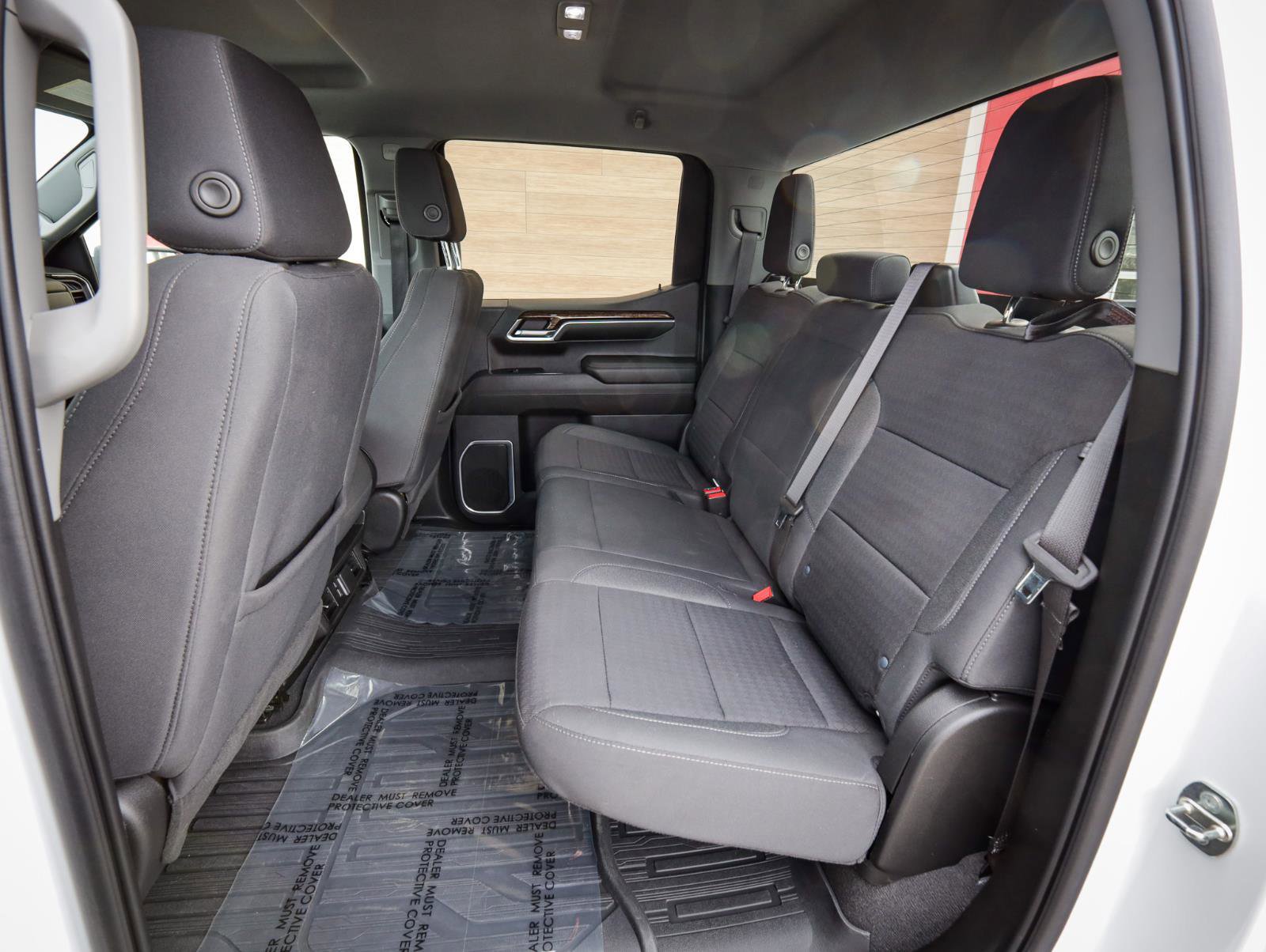 Used 2023 GMC Sierra 1500 SLE image 30