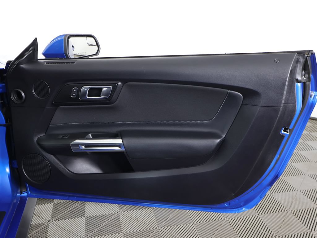 Used 2019 Ford Mustang Coupe w/ Equipment Group 101A RWD image 20