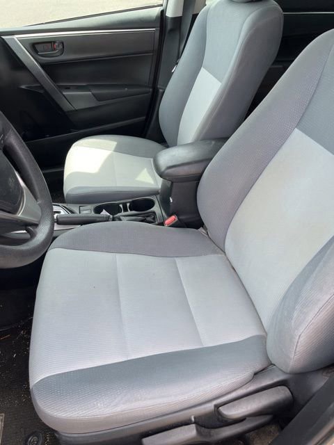 Used 2016 Toyota Corolla L image 12