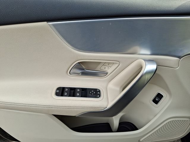 Used 2022 Mercedes-Benz A 220 image 15