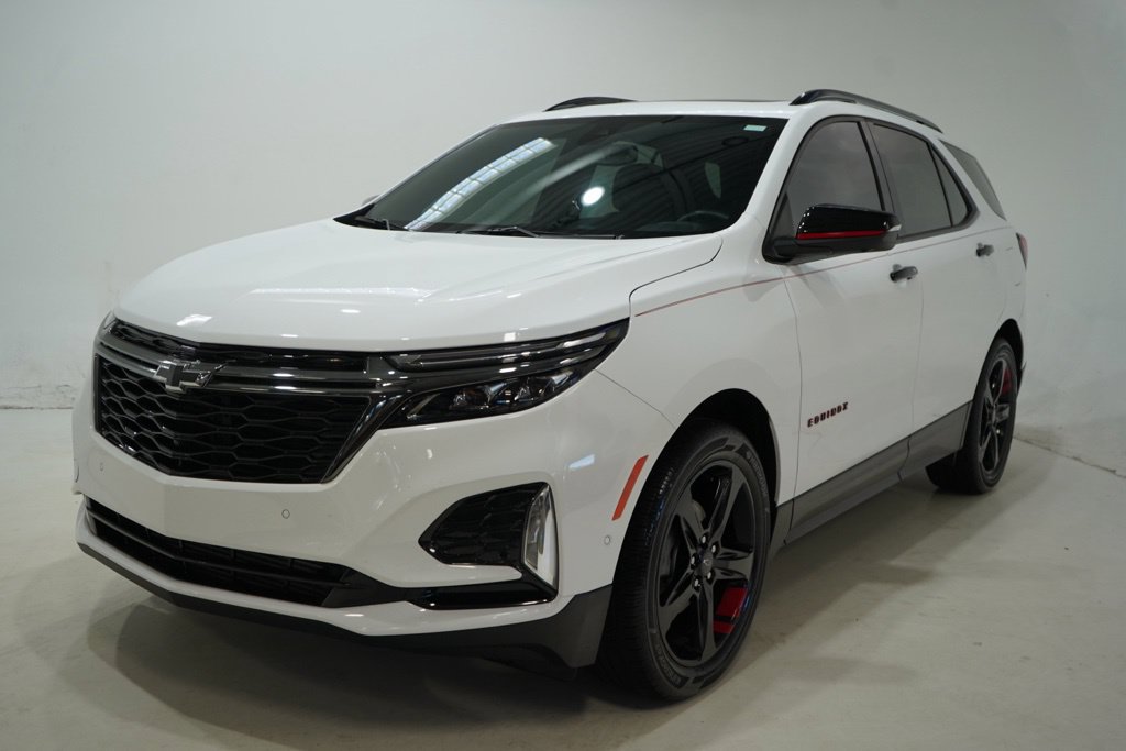 Used 2023 Chevrolet Equinox Premier FWD image 3