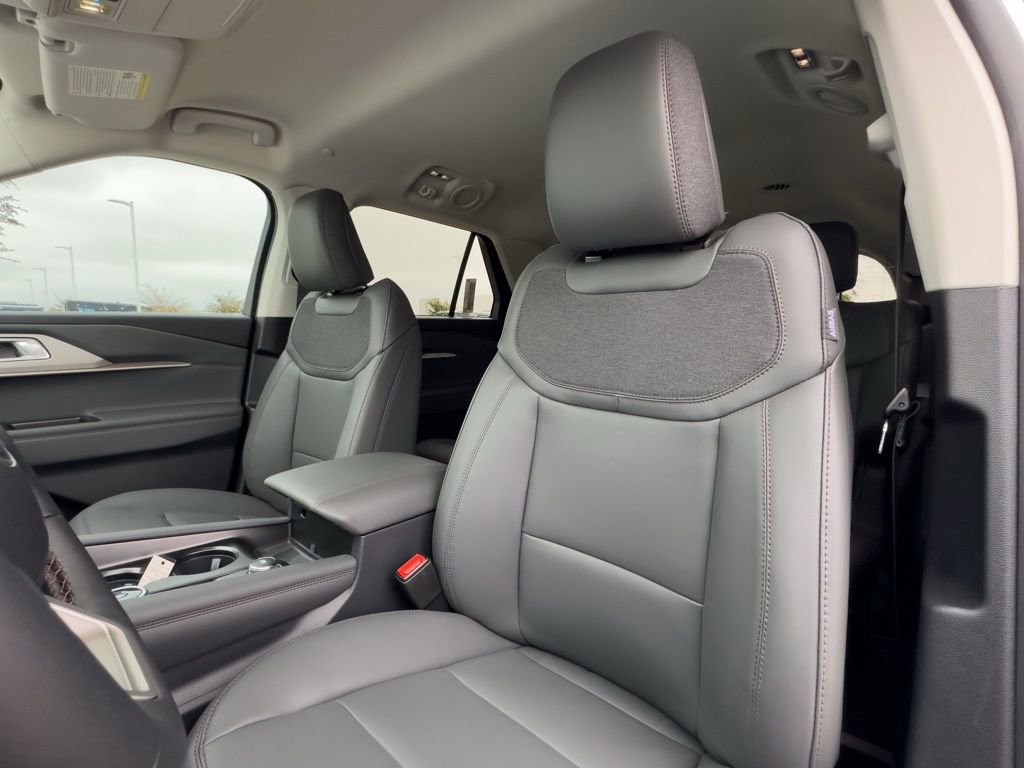New 2026 Ford Explorer Active w/ Active Comfort Package image 65