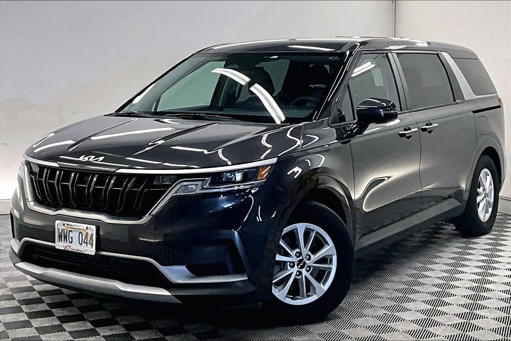 Used 2023 Kia Carnival LX FWD video 1