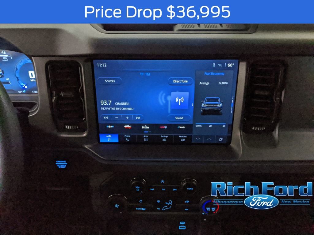 New 2025 Ford Bronco 4-Door image 14