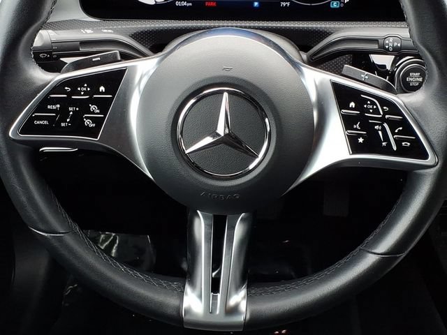 Used 2025 Mercedes-Benz CLA 250 4MATIC image 16