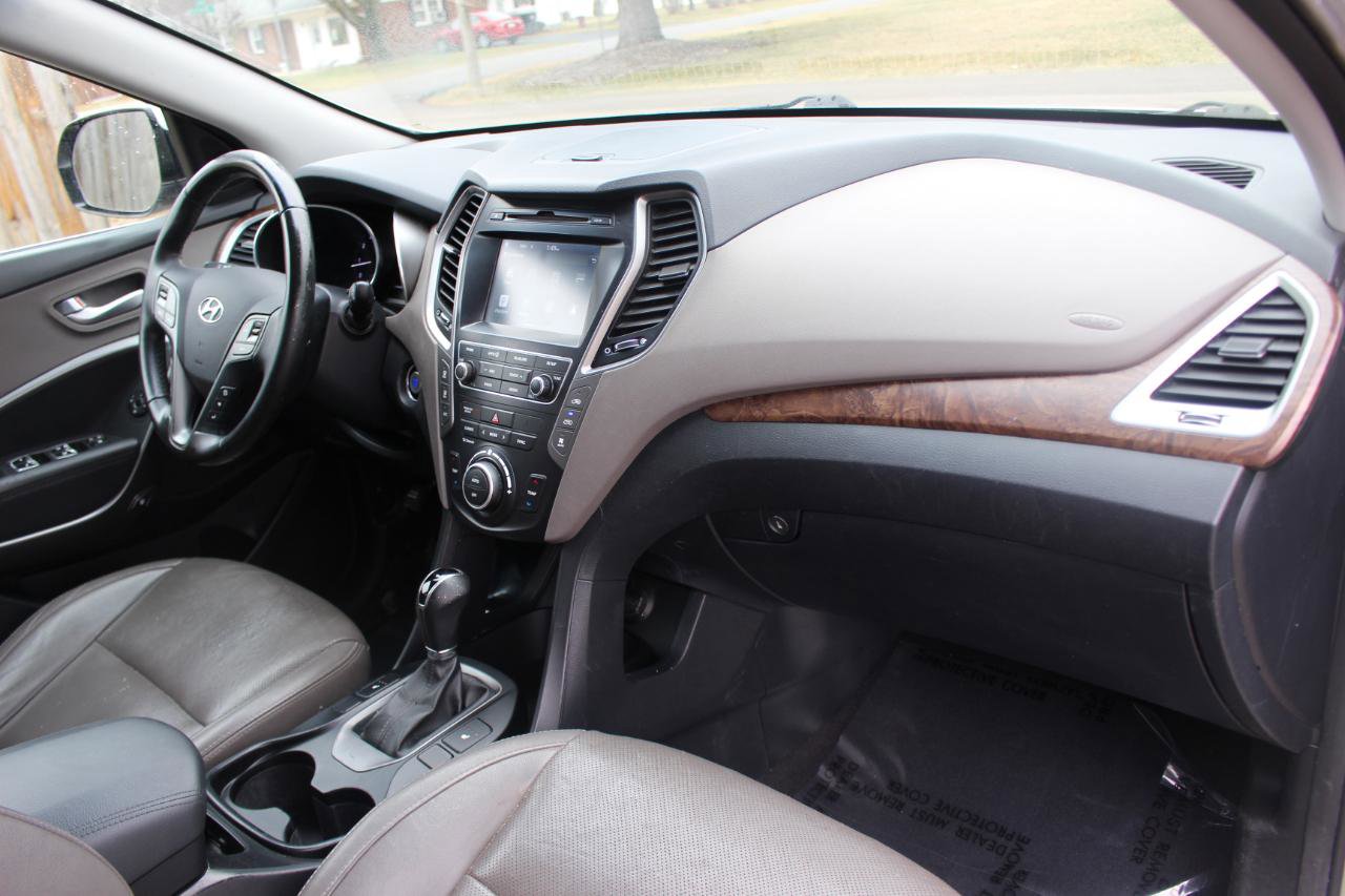 Used 2017 Hyundai Santa Fe SE w/ SE Premium Package 02 FWD image 43