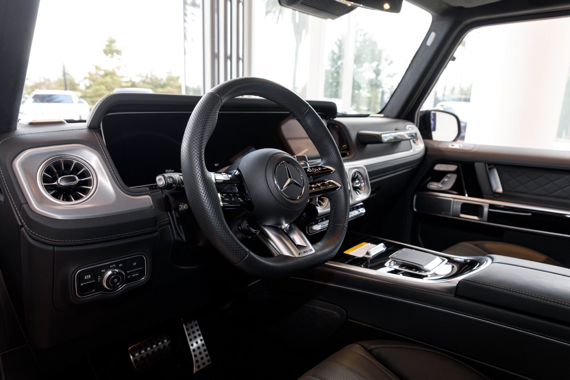 Used 2026 Mercedes-Benz G 63 AMG 4MATIC image 33